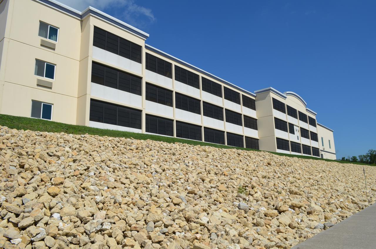 Baymont By Wyndham Bellevue Exterior foto